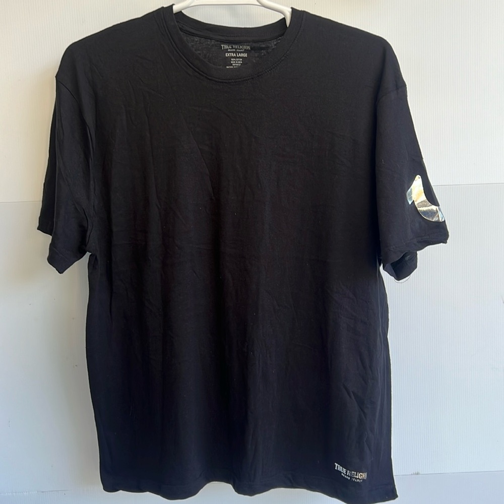 True Religion T Shirt Black with Silver Logo on Sleeve Size XL NEW WITHOUT TAGS